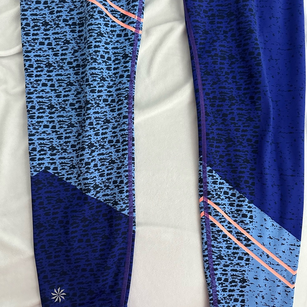 Workout pants - Picture 3 of 9